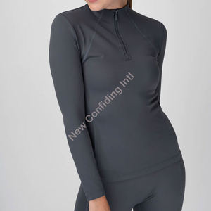 Camiseta de moda al por mayor con logo personalizado, ropa versátil para equitación, tops de capa base para mujer, ajuste de compresión ODM para mayor movilidad - Product Image 3