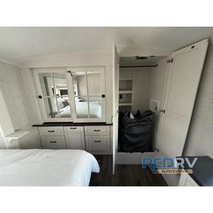 Accesorios Interiores para Autocaravana Jayco North Point 377RLBH 2025, Nuevo Modelo - Product Image 1