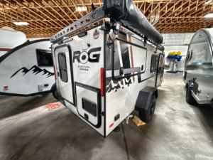 Ahorre en Grande: Remolques de Viaje Modernos y Ligeros para 3 Personas, Encoree RVs ROG 14RKB 2025 2026, 17 pies, Eje de Torsión de Aluminio, Frenos Eléctricos - Product Image 3