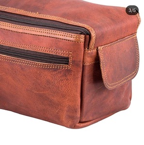 Trousse de Voyage Médicale en Cuir avec Compartiments Zippés, Sacs de Rangement Durables Marron Style Vintage Grande Capacité pour Hommes et Femmes - Product Image 6
