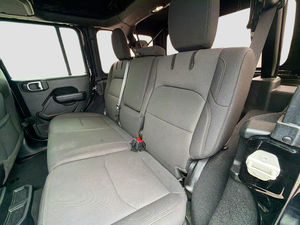 Jeep Wrangler 4xe Base 4WD Híbrido Enchufable 2.0T Turbo PHEV Eléctrico + Gasolina 8AT Todoterreno Usado 2023 en Venta - Product Image 5