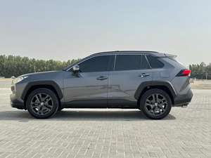 TOYOTA RAV4 2024 ADVENTURE Nueva/Usada, Especificaciones GCC, Equipamiento Completo, Asientos de Cuero Automáticos, Techo Panorámico, Faros LED en Venta - Product Image 6