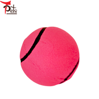 2023 nouveau caoutchouc couineur de balle de Tennis avec logo personnalisé avec sifflet à l'intérieur en tissu feutre pour le jeu de chiot anti-stress