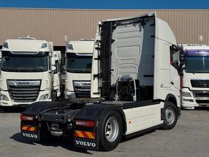 Camion tracteur Volvo FH500 XL Turbo Compound 6x4 de qualité supérieure, neuf, modèle 2024, boîte de vitesses automatique, moteur diesel, UE - Product Image 4
