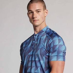 Polo sublimado de alta calidad para hombre, duradero y absorbente de humedad, ideal para salidas atléticas e informales - Product Image 3