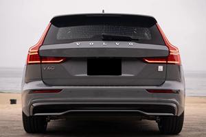 2023 Recharge Turbo Híbrido con Tracción Total, Asientos de Cuero, Bajo Kilometraje, Precio Competitivo, Disponible para Envío Inmediato - Product Image 6