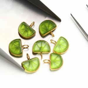 Colgante de Plata de Ley con Baño de Oro Vermeil y Cuarzo Natural de Peridoto Tallado en Forma de Fruta Naranja, Joyería de Cristal Curativo - Product Image 3