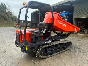 Mini-chargeur sur chenilles KUBOTA, benne pivotante, autoporté - Product Image 2