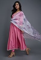 Indische Damen-Partykleidung 100% Baumwolle Elegante Bedruckte Kurtis Spitze Federn Knopf Stickerei Pelzbesatz Großhandel Weihnachtsgeschenk