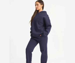 Survêtement Jogging Femmes Confortable Respirant Vente en Gros Service OEM Survêtement Femmes Survêtement 2 Pièces Ensemble de Pantalons à Capuche - Product Image 2