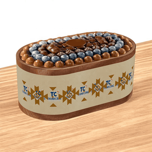 Soporte de pastel de madera Premium al por mayor, suministro directo de fábrica para mercados de Oriente Medio y globales, soporte de chocolate hecho a mano - Product Image 1