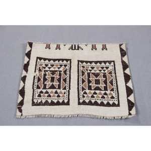 Turkish <b>Vintage</b> <b>Rug</b>, 2,8x2 ft <b>Rug</b>, White Abstract Wool <b>Rug</b> - Product Image 1