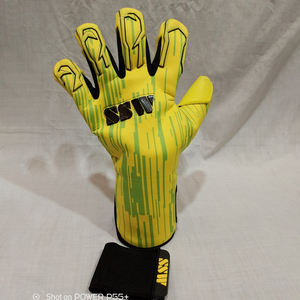 Gants de gardien de but de football professionnel de haute qualité design gants de football respirants avec logo personnalisé en gros - Product Image 6