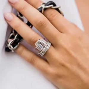 Nouvelle arrivée de luxe mode unisexe bague en forme de coeur en argent 925 avec diamant Moissanite plaqué or 18 carats pour les mariages cadeau - Product Image 1