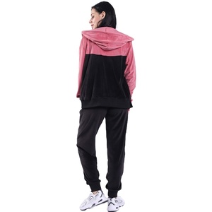 Ensemble pantalon de survêtement et sweat à capuche en velours pour femmes, haut court à fermeture éclair, survêtement en velours, survêtements deux pièces, vêtements pour femmes, 2026 - Product Image 2