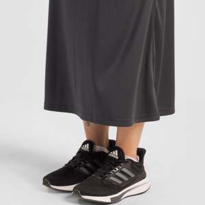 Sleek Empire <b>Waist</b> Slip <b>Skirt</b> Soft Breathable Satin and Cotton <b>with</b> Digital Print for Office Ladies in Spring Autumn Season - Product Image 5