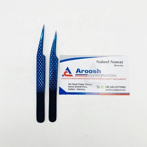 Pince à épiler à isolation plasma bleue en gros avec logo personnalisé pince à épiler à extension de cils en acier inoxydable massif avec prise en diamant - Product Image 1