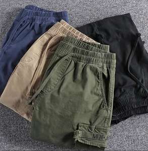 Kivotech Pantalones Cortos Cargo de Algodón 100% para Hombre, Pantalones Cortos con Logotipo Personalizado, Diseño Elegante con Múltiples Bolsillos y Material de Alta Calidad, Venta Al por Mayor - Product Image 2