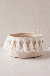 Panier en corde de macramé durable pour un stockage à long terme, offrant une structure solide et un aspect naturel - Product Image 2