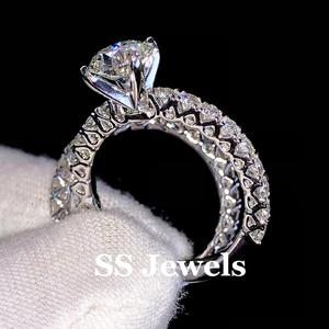 1.50Ct VVS Certified Women's Moissanite Anillo de compromiso de corte redondo GRA Certified Wedding & Anniversary Band Gift - Product Image 3