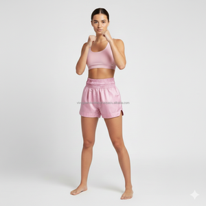 Shorts de Muay Thai pour femmes en satin rose sur mesure en gros, 20 MOQ, patchwork scintillant sur le devant, shorts de lutte, shorts de combat, séchage rapide, respirant - Product Image 1
