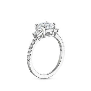 Bague Calla avec diamant de laboratoire taille ronde - Product Image 2