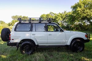 Oferta Especial: SUV 4x4 de 1995 en Perfectas Condiciones, Impecable, Excelente Estado, Mejor Oferta, Opción Premium, Listo para Exportar, Confiable - Product Image 5