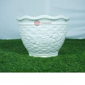 Rose <b>Netted</b> Plastic Pot - Beautiful and Modern - Product Image 1