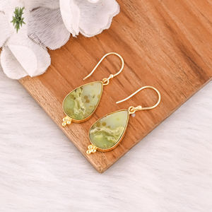 Boucles d'oreilles en opale verte de qualité supérieure, plaquées or sur laiton, ou boucles d'oreilles statement, en gros, taille personnalisée, vente flash - Product Image 3