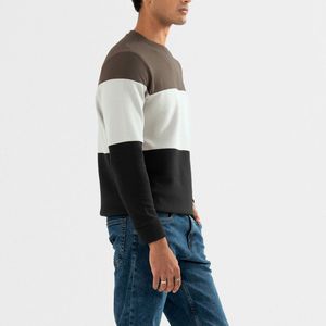เสื้อสเวตเชิ้ตแขนยาวคอกลมผ้าฟลีซสำหรับผู้ชาย 100% ผ้าฝ้าย ลายเรียบ พร้อมปักโลโก้ตามสั่ง ลดราคาพิเศษ - Product Image 3