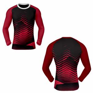 Camiseta de protección UV personalizable Rash Guard para atletas - Product Image 3