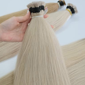 Vente en gros VRAC Cheveux humains vietnamiens Technologie slave Traitement russe Texture douce vierge Brillance naturelle Usine d'exportation - Product Image 2