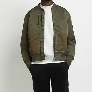 Blouson Bomber Personnalisé OEM avec Logo Brodé, Corps en Laine, Manches en Cuir, Unisexe, Style Streetwear, Mode Collégienne, Vente en Gros - Product Image 5