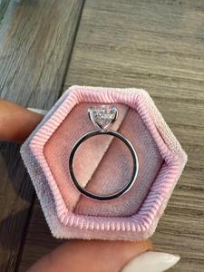 แหวนดีไซน์เนอร์หรูหรา4 CT สำหรับผู้หญิงประดับอัญมณีชั้นดีของขวัญงานหมั้นแต่งงานเจ้าสาวตัดวงรีเพชรปลูกในห้องปฏิบัติการความชัดเจน VVS - Product Image 5