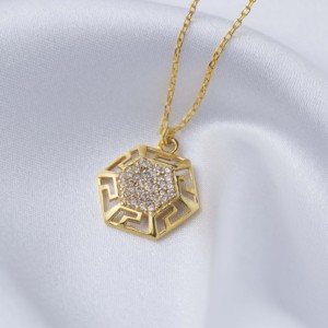 Collar con Colgante de Plata de Ley 925 con Motivo Griego en Forma de Hexágono, Venta al por Mayor en Turquía - Product Image 2