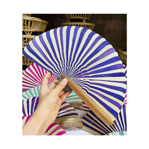 Ventilador de mano de bambú hecho a mano de bambú natural, ventilador plegable ligero para enfriar, decoración de recuerdo de viaje Vietnam - Product Image 4