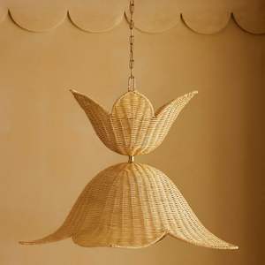 Suspension en bambou élégante et durable avec éclairage dirigé et design harmonieux - Product Image 4