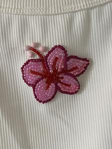 Colgante o llavero de flor de leoncillo rosa con cuentas, bordado con cuentas de semilla, para bolso o cartera, para ella, de Glowin Fashion - Product Image 3