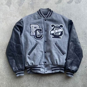 OEM Custom Varsity Jacket School College Baseball Letterman Varsity Jacket para hombres Bordado Logos Chaqueta transpirable para hombres - Product Image 1