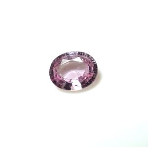 Pierre précieuse taillée ovale à facettes en saphir rose naturel pour la fabrication de bijoux - Product Image 1