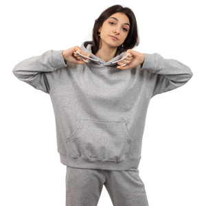 Sudadera con capucha de manga larga para mujer de gran tamaño para Otoño e Invierno cómoda y elegante con posición frontal del logotipo - Product Image 4