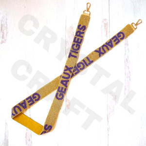 Día del juego Golden Custom White Gold Seed Bead Bag Straps 'Hook Em Horns' Accesorio de moda Correa de monedero con cuentas - Product Image 2