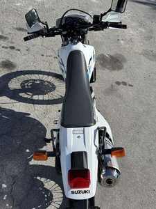 Mejor Oferta al Por Mayor, Venta en Subasta, Motocicleta DR650S 2026 Doble Propósito, Nueva, con 3 Años de Garantía - Product Image 4