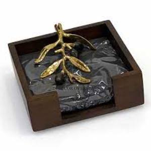 ที่ใส่ผ้าเช็ดปากอลูมิเนียมเคลือบทองลายดอกไม้ที่มีเอกลักษณ์หินอ่อนสีขาวทรงสี่เหลี่ยมผืนผ้าอุปกรณ์ตกแต่งโต๊ะ - Product Image 5