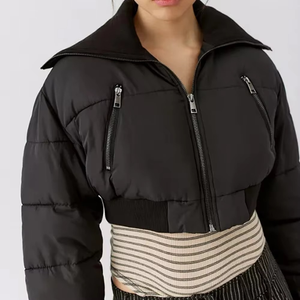 Nouvelle collection d'hiver, veste de sport oversize réversible en laine 100% pour femmes, style varsity, courte et tissée - Product Image 4