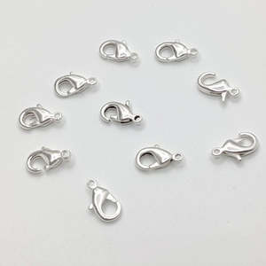 Conector de Cierre de Langosta de 12 mm para Fabricación de Joyas, en Oro, Plata, Oro Rosa y Latón, Paquete de 5 Piezas con Forma Cuadrada - Product Image 1