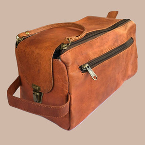 Custom Logo Dopp Bag <b>Travel</b> <b>Kit</b> Make up Pouch for Man Crazy Horse Leather Toiletry Bag Vintage Leather Cosmetic Bag for Man - Product Image 6