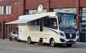 Mini-caravane tout-terrain économique avec salle de bain, conforme aux normes de camping, à vendre. - Product Image 3