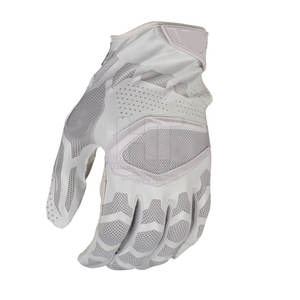 Vente en gros de gants de football américain en cuir, légers, écologiques, avec logo et couleur personnalisés de haute qualité, fabriqués au Pakistan - Product Image 3