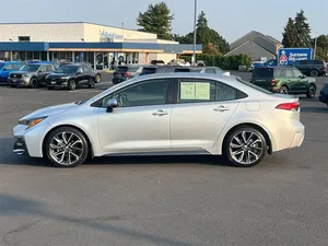 2021 Toyota Corolla xse - Product Image 5